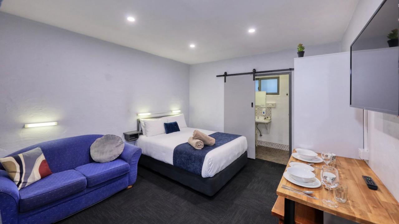 Parkes Federation Motel エクステリア 写真